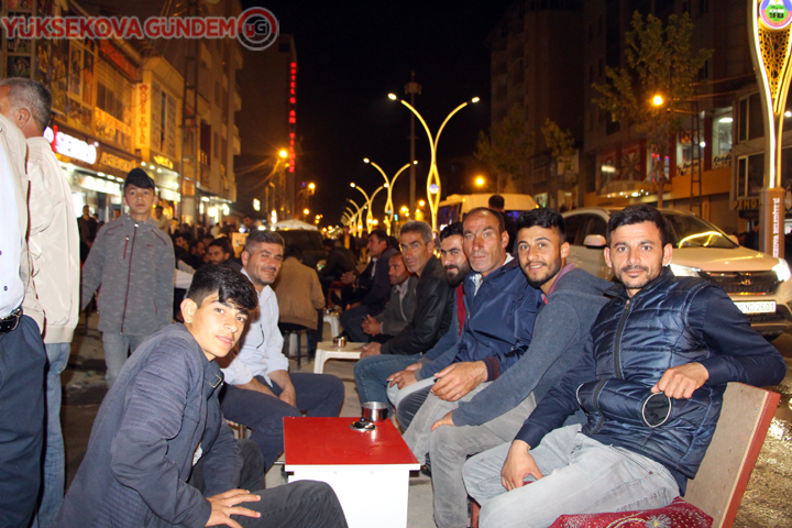 Yüksekova'da bayram hareketliliği 22
