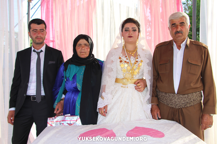 Özatalay Ailesinin mutlu günü 12