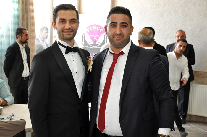 Baykal ailesinin mutlu günü 28