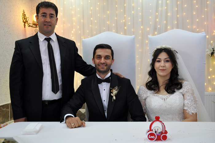 Baykal ailesinin mutlu günü 29