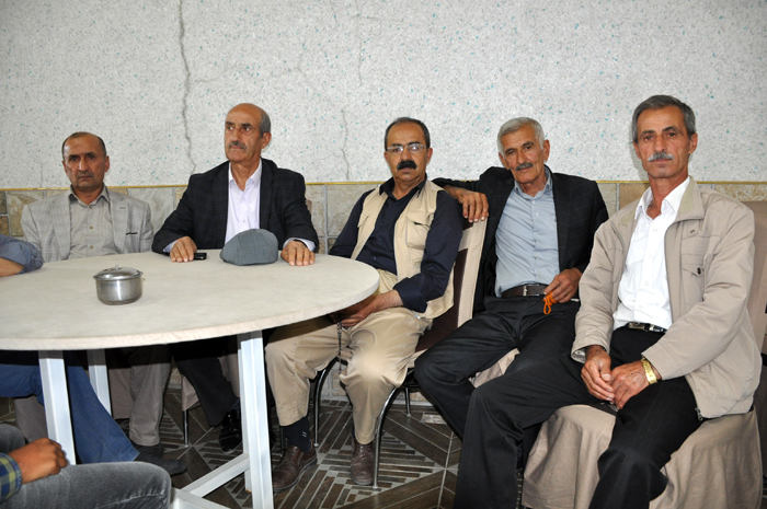 Baykal ailesinin mutlu günü 50