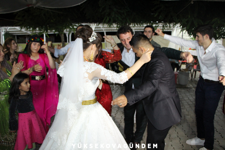 Uçuş ailesinin mutlu günü 153