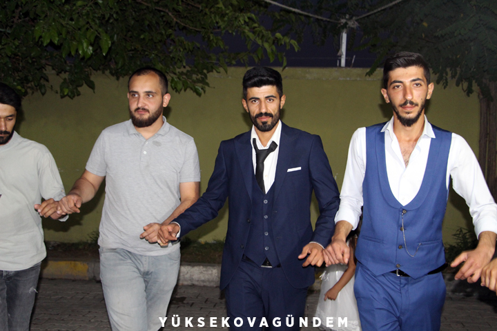Uçuş ailesinin mutlu günü 98