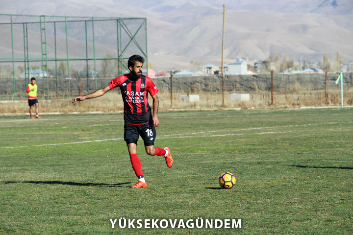 Yüksekova Belediyespor kendi evinde kazandı 13