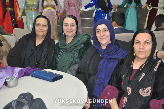 Sevinç ailesinin mutlu günü 63