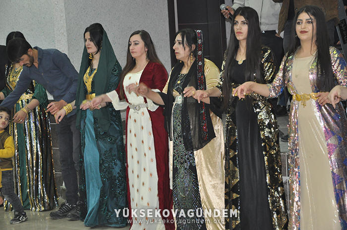 Sevinç ailesinin mutlu günü 84