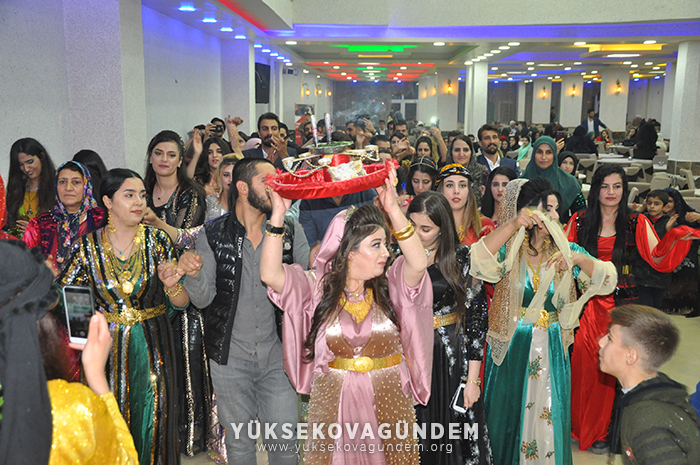 Sevinç ailesinin mutlu günü 91