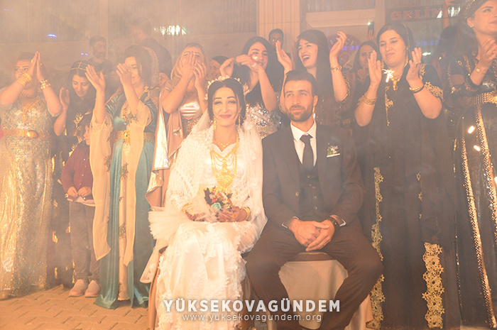 Sevinç ailesinin mutlu günü 93