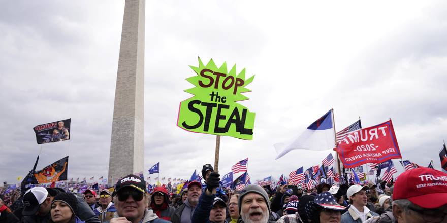 ABD'de Trump destekçilerinin Kongre binası baskını: 4 ölü, 52 gözal