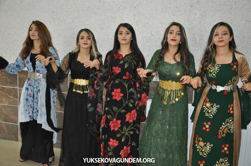 Orhan Ailesinin Mutlu Günü 40