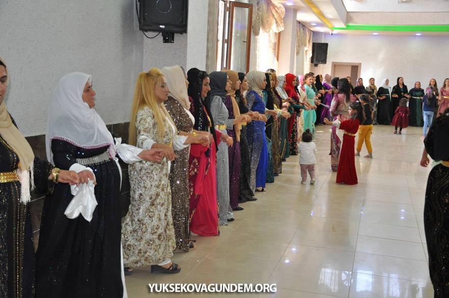 Orhan Ailesinin Mutlu Günü 45