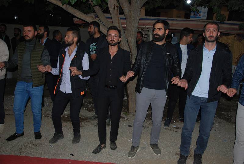 Çiçek ailesinin mutlu günü 39