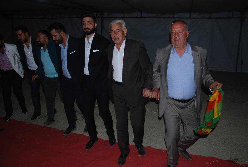Çiçek ailesinin mutlu günü 52