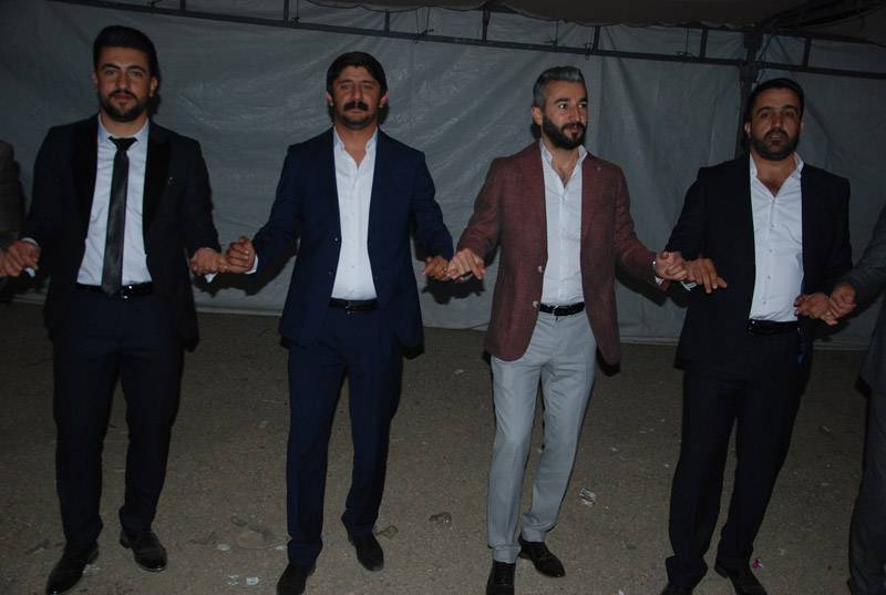 Çiçek ailesinin mutlu günü 57