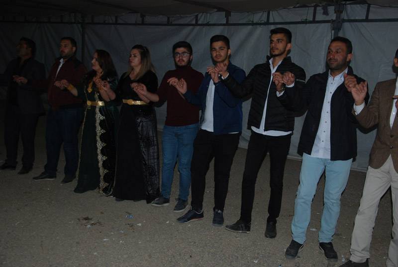 Çiçek ailesinin mutlu günü 62