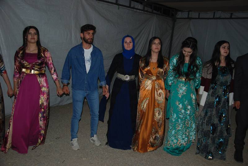 Çiçek ailesinin mutlu günü 72