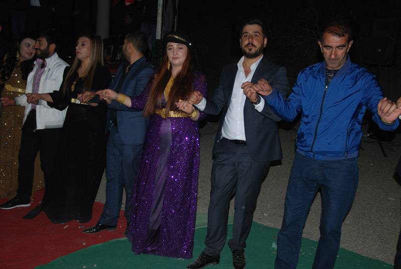 Çiçek ailesinin mutlu günü 85