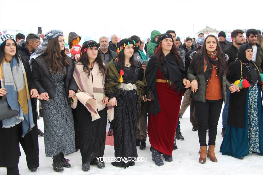 Yüksekova'da Newroz Kutlandı 15