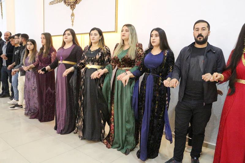 Yüksekova Düğünleri (07-08)  Mayıs 2022 110