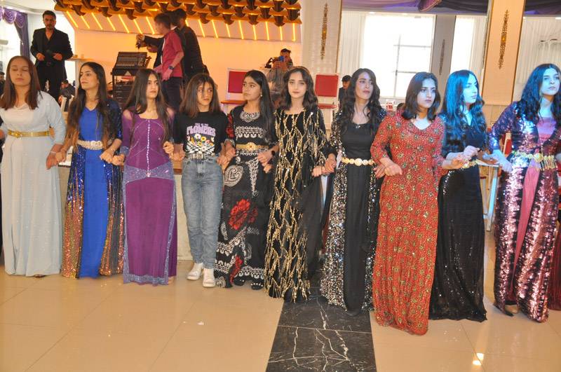 Yüksekova Düğünleri (07-08)  Mayıs 2022 31