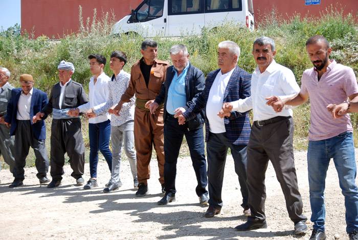 Yüksekova Düğünleri (03-07) Temmuz 71