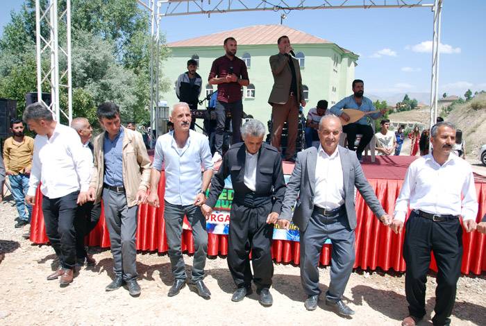 Yüksekova Düğünleri (03-07) Temmuz 86