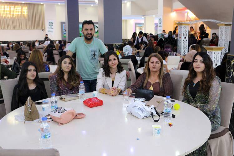 Yüksekova Düğünleri (08-28) Temmuz 209