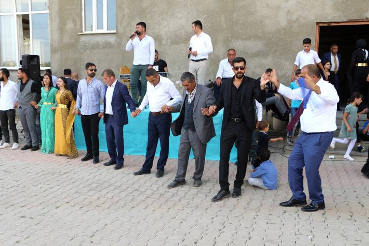 Yüksekova Düğünleri (08-28) Temmuz 311