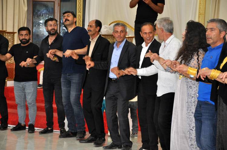 Yüksekova Düğünleri (08-28) Temmuz 99