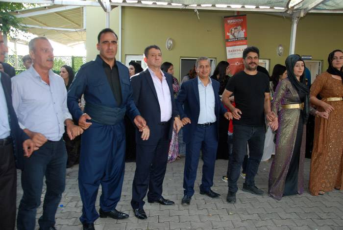 Yüksekova Düğünleri 29 Temmuz  - 16 Ağustos 103