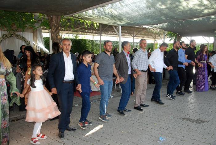 Yüksekova Düğünleri 29 Temmuz  - 16 Ağustos 117