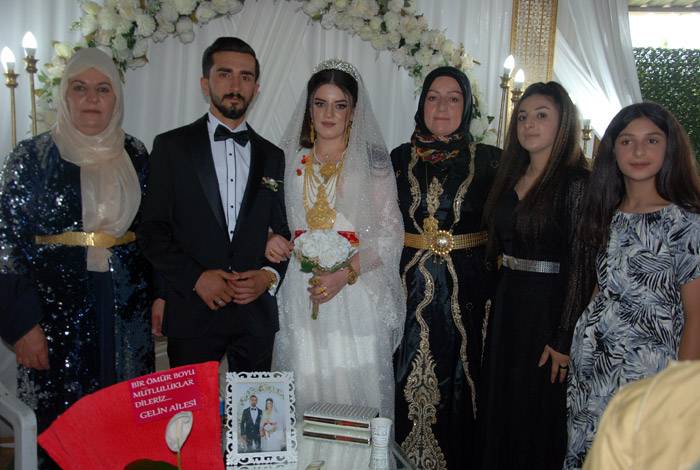 Yüksekova Düğünleri 29 Temmuz  - 16 Ağustos 120