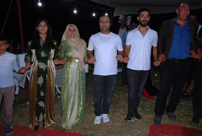 Yüksekova Düğünleri 29 Temmuz  - 16 Ağustos 130