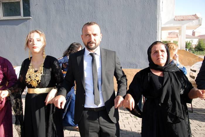 Yüksekova Düğünleri 29 Temmuz  - 16 Ağustos 174