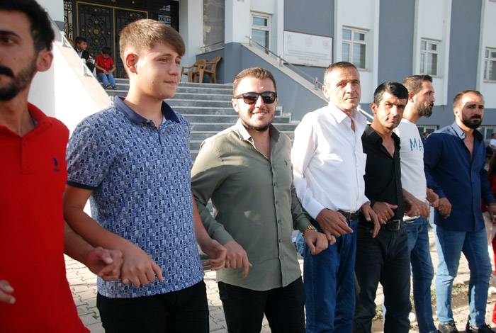 Yüksekova Düğünleri 29 Temmuz  - 16 Ağustos 182