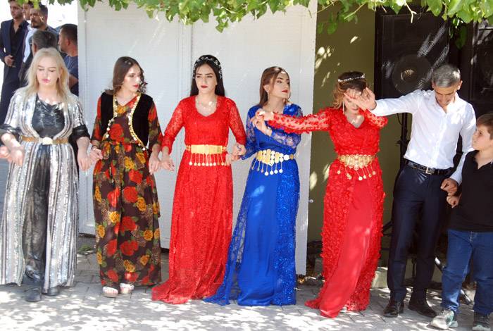 Yüksekova Düğünleri 29 Temmuz  - 16 Ağustos 64