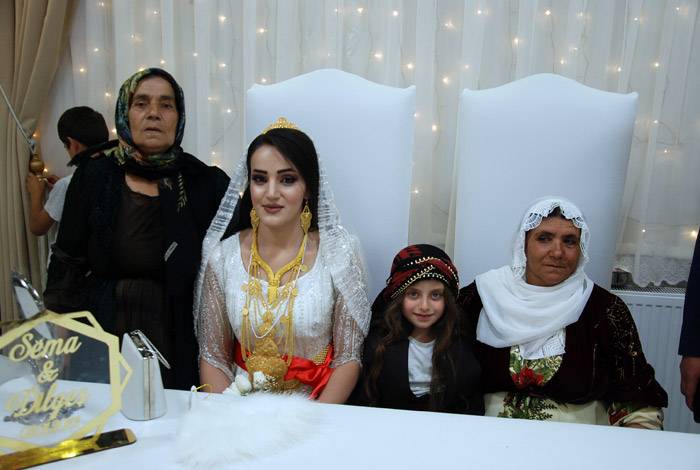 Yüksekova Düğünleri 29 Temmuz  - 16 Ağustos 76