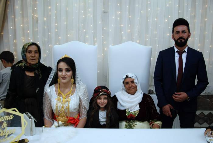 Yüksekova Düğünleri 29 Temmuz  - 16 Ağustos 77