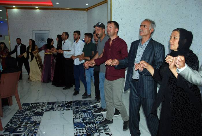 Yüksekova Düğünleri 29 Temmuz  - 16 Ağustos 82