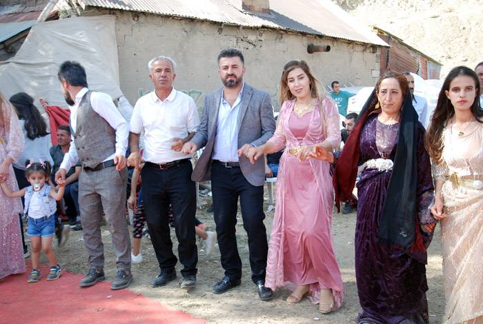 Yüksekova Düğünleri 29 Temmuz  - 16 Ağustos 86