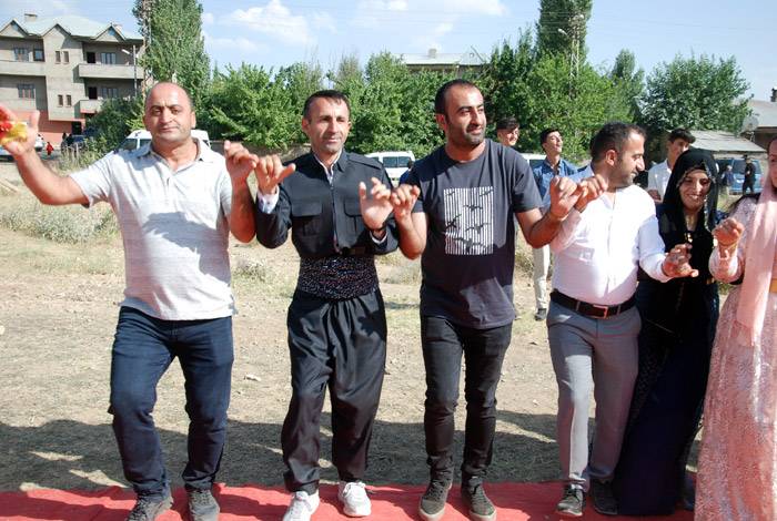 Yüksekova Düğünleri 29 Temmuz  - 16 Ağustos 93