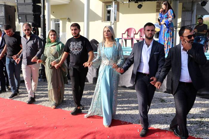Yüksekova Düğünleri (17 - 31) Ağustos 163