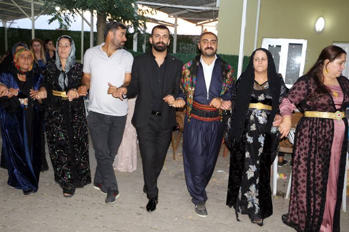 Yüksekova Düğünleri (01-09) Eylül 76