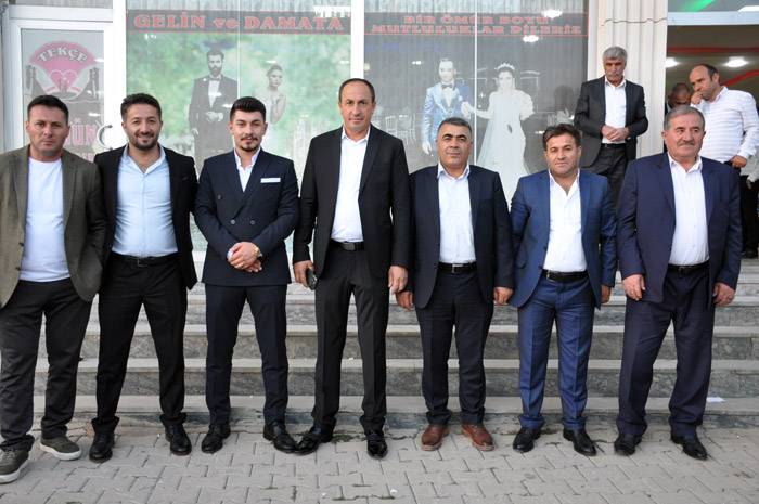 Öner ve Baykal Ailesinin mutlu günü 112