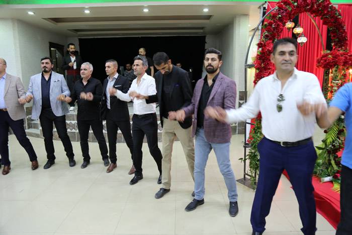 Öner ve Baykal Ailesinin mutlu günü 141