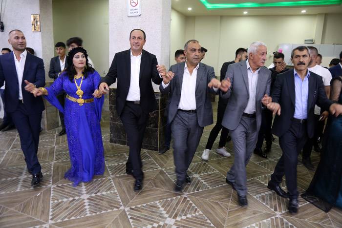 Öner ve Baykal Ailesinin mutlu günü 143