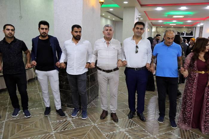 Öner ve Baykal Ailesinin mutlu günü 148