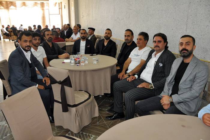 Öner ve Baykal Ailesinin mutlu günü 19