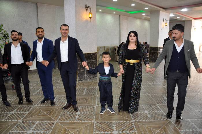 Öner ve Baykal Ailesinin mutlu günü 46