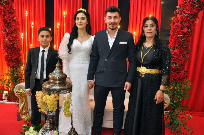 Öner ve Baykal Ailesinin mutlu günü 62